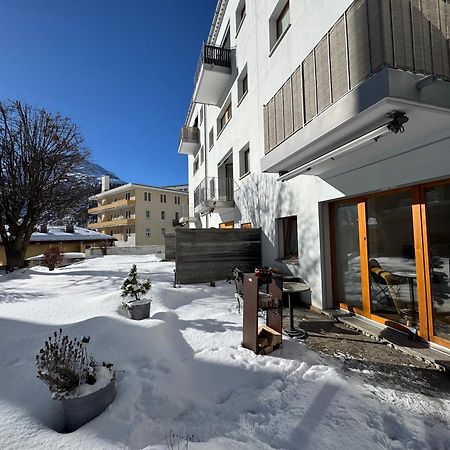 Schickes Apartment Im Herzen Pontresina Exterior foto