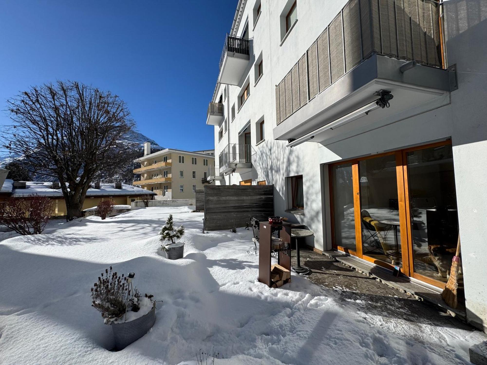 Schickes Apartment Im Herzen Pontresina Exterior foto